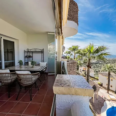 Apartment Mediterranean, Pool And Holidays *